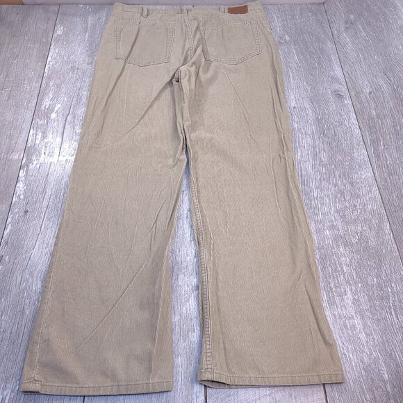 GAP Pants Mens 36x31 Brown Tan Corduroy Relaxed Bootcut Wide Leg Mid Rise Y2K - Picture 3 of 9